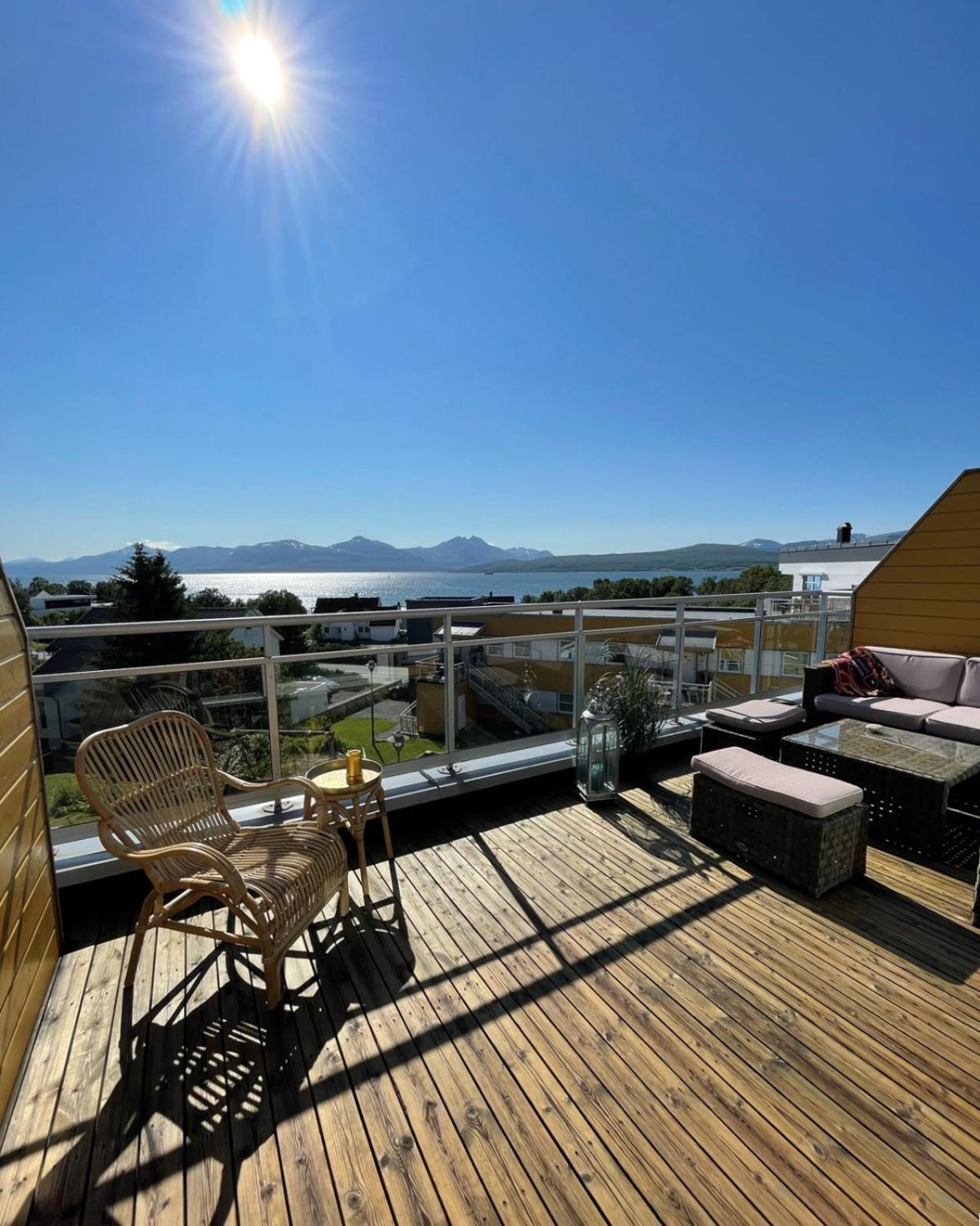 Arctic Homestay With Northern Light Viewpoint Tromso Exterior photo